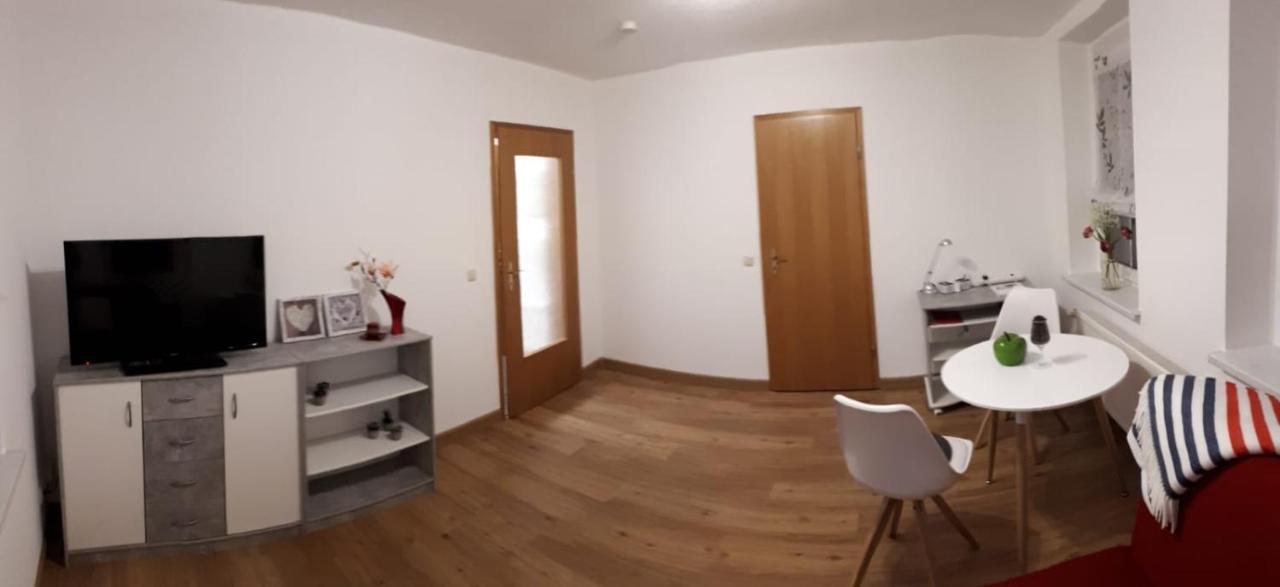 Gemuetliche Ferienwohnung In Der Oberlausitz Ebersbach-Neugersdorf Exterior foto